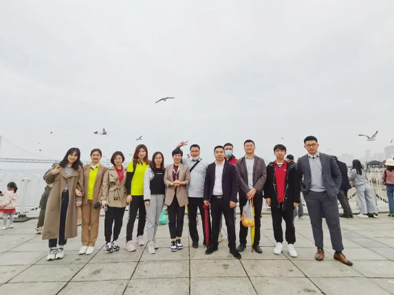 盈科资讯 | “重阳美景与君共 不负秋色不负卿”——盈科大连青训营重阳节徒步活动成功举办